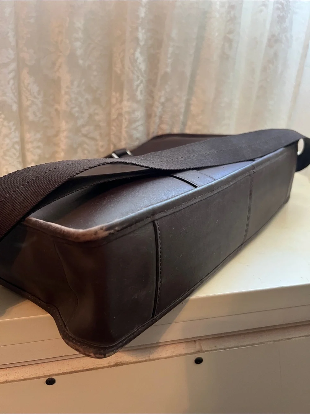 Coach Leather Briefcase / Messenger Bag – Dark Brown – Excellent Condition